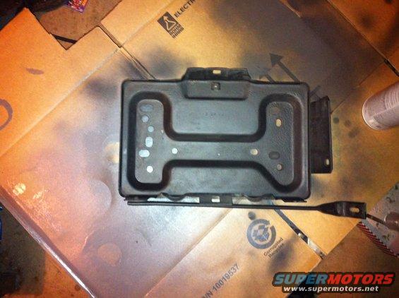 img_04491.jpg and several coats of $.97 black spray paint.