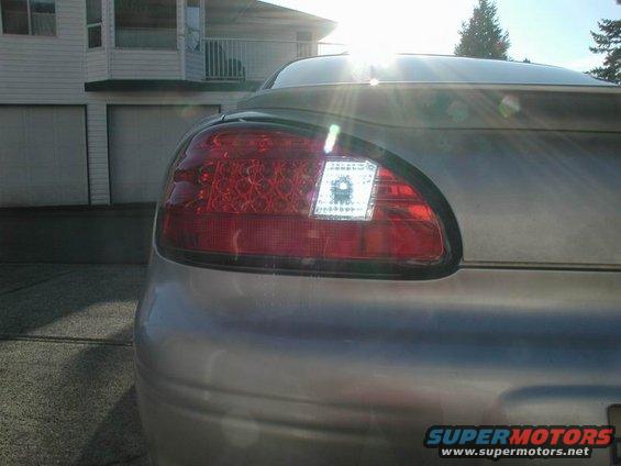 2002 Pontiac Grand Prix rear tail light assembly