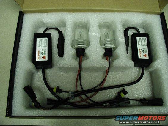 HID conversion kit with two bulbs and two ballasts in a box