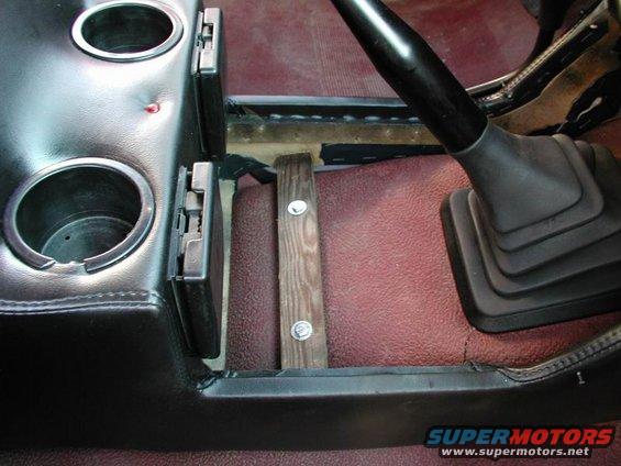 center_console_035.jpg