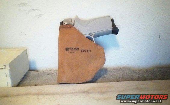 galco-iwb-with-3913.jpg