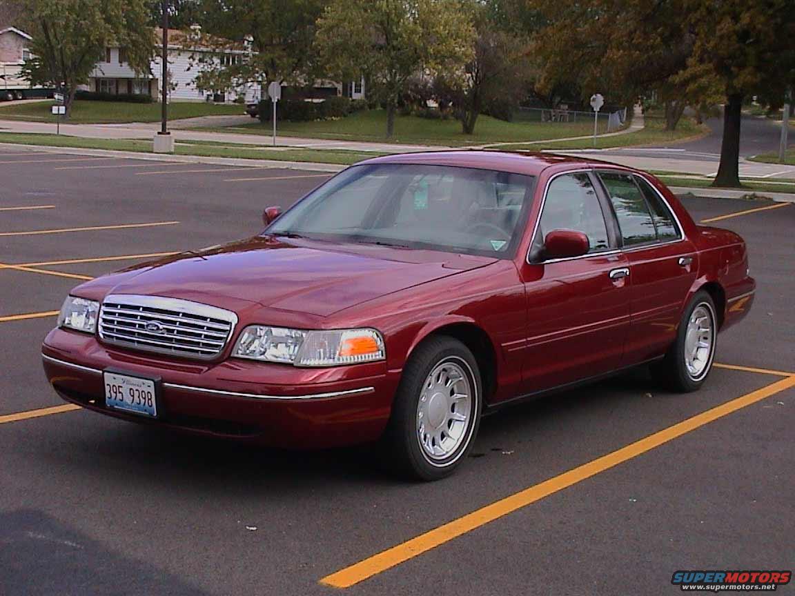 2000 Ford Crown Victoria “Big Red”