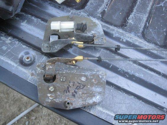 tailgate-latches-(1).jpg
