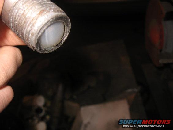 rollovervent-002.jpg Epoxy on a machine washer with 1&quot; OD, capturing the .787&quot; OD polypropylene ball