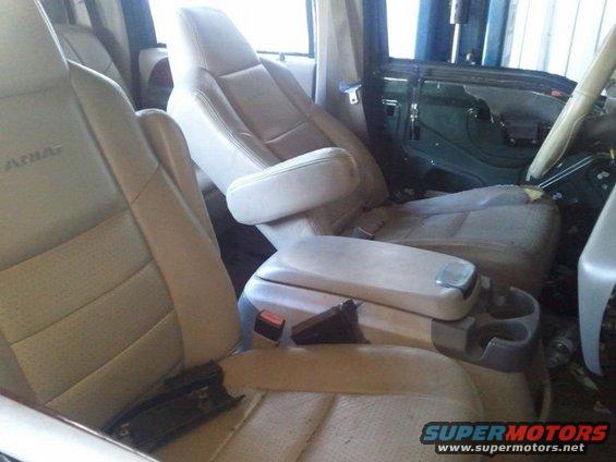 f250lariat-seats.jpg 