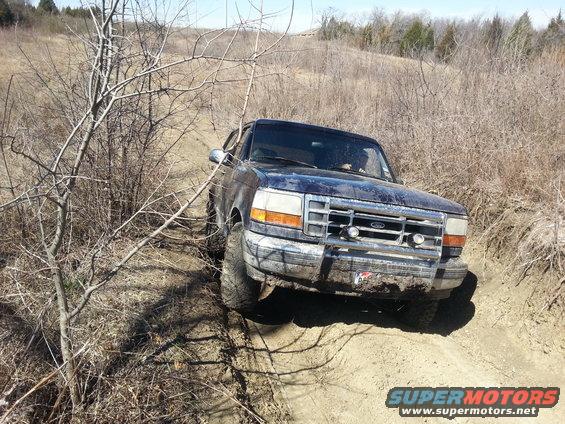 1995 Ford Bronco 3q-front view off-road