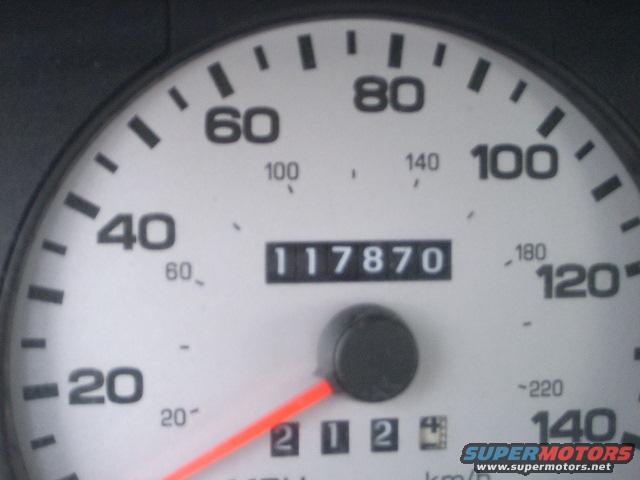 2003 Ford Crown Victoria photo