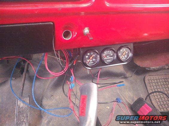 Aftermarket gauges and wiring under dashboard