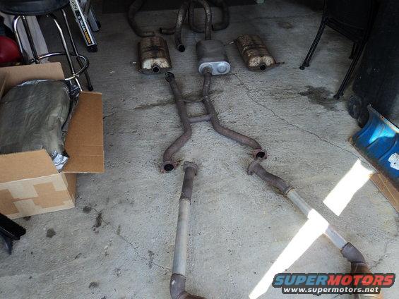 oemexhaust2.jpg 