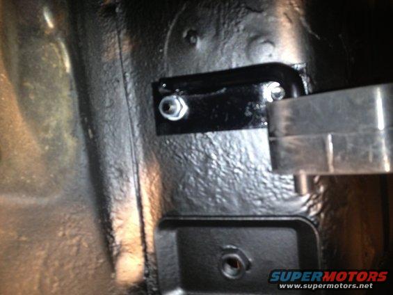 ds-floor-mount-exhaust-hanger.jpg 65 Mustang flowmaster american thunder install