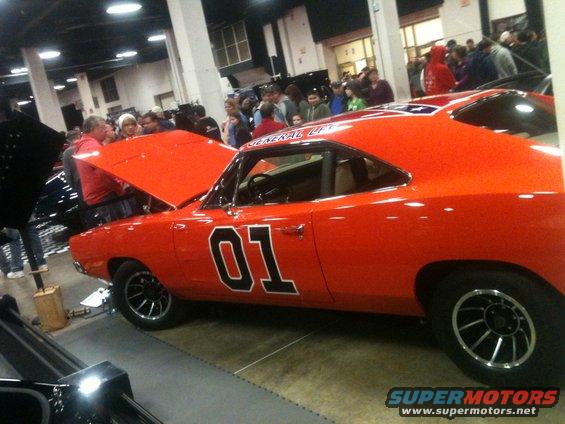 Orange car with '01' on the side and 'General Lee' on top