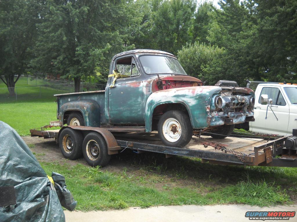 1954 Ford F-100 photo