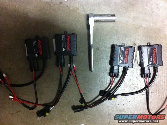 img_3007.jpg 4 Slim Ballasts