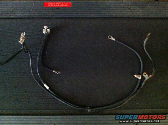 img_1784.jpg Side by side of the old and new cable.  Old part number is WC-9034(discontinued).  New number is WC-8980.  Works for 5.0 and 5.8 engines 1992-1996.