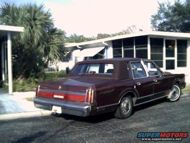 Lincoln Town Car