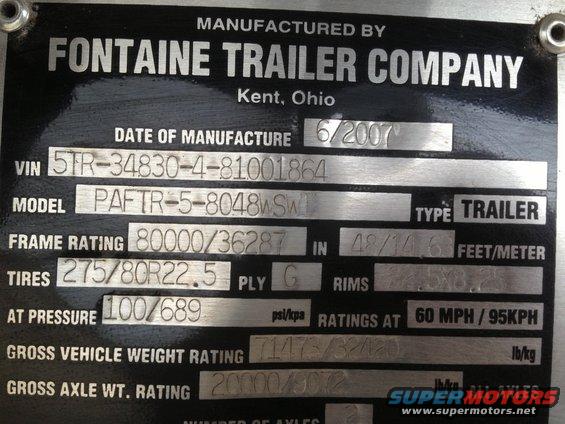 Fontaine Trailer Company data plate showing VIN 5TR-34830-4-81001864 and date of manufacture 6/2007