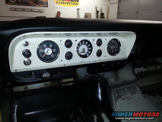 1967 Ford F-100 dashboard gauges