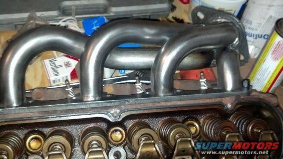 JBA 1627S Headers, Passenger's Side, on GT40P head.