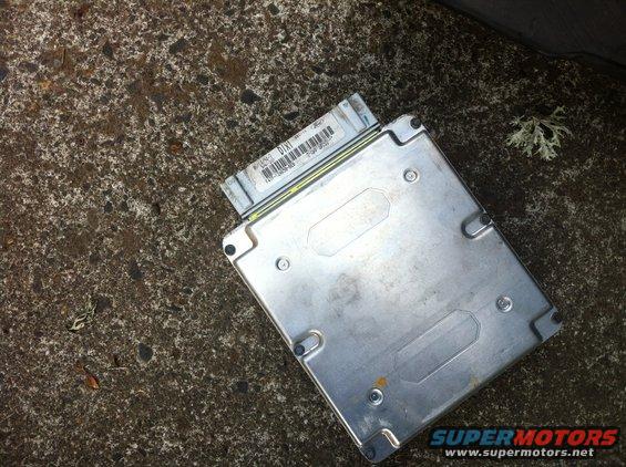 img_08941.jpg Presumeably a MAF EEC-IV from 1994 F250 5.0 MAF E4OD. Code is DIZ1 or part # F4TF-12A650-BEB. It does have a J3 port, however I am unsure it wil allow any tuning. Will update once I find out.