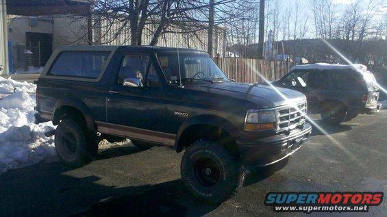 bronco.jpg 
