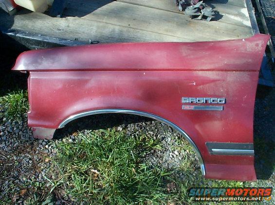 lfender.jpg Driver side fender, good, has a small dent on top ~ $10