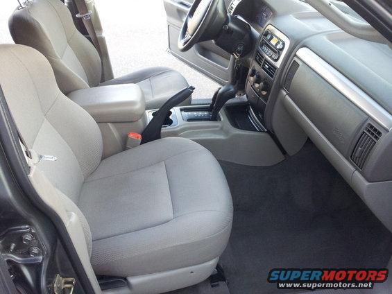 cherokee-inside-4.jpg 