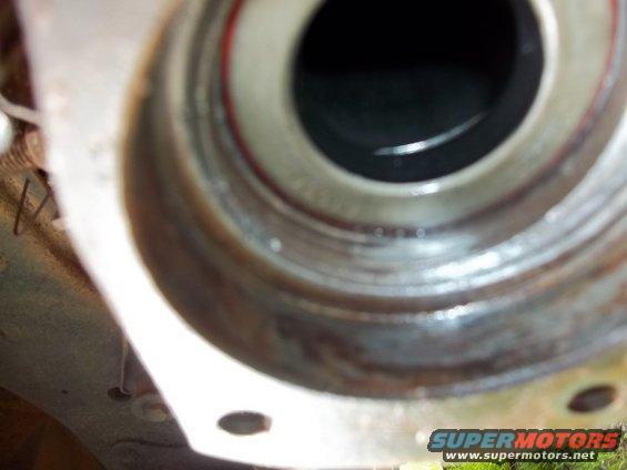 114_1992.jpg Driver Side Axle Housing 3