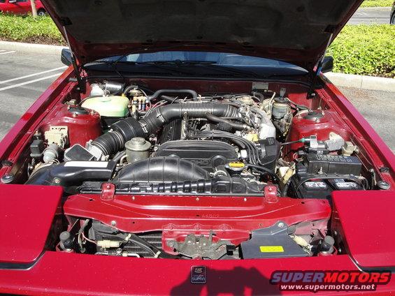 supra7.jpg Engine Compartment