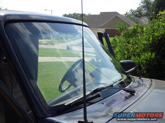 40ws.jpg I can see clearly, now - the cracks are gone...

The w/s installer just left.  I'll put the trim back on later, after I check for leaks.

[url=https://www.supermotors.net/registry/media/929326][img]https://www.supermotors.net/getfile/929326/thumbnail/windshieldmoulding.jpg[/img][/url]

UPDATE: there were no leaks.