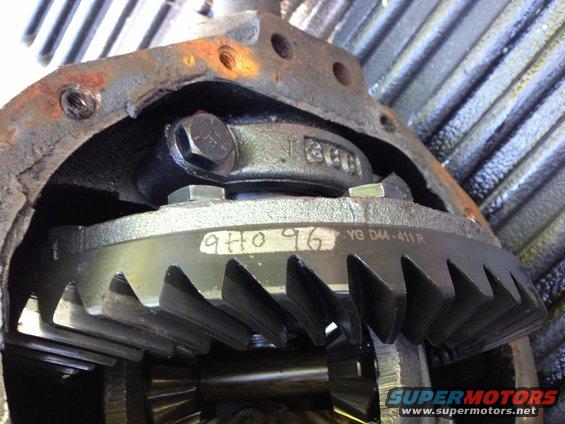 Yukon Gears 4.11 reverse cut gears.
