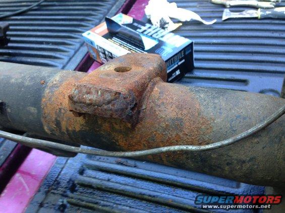 img_1175.jpg The spring perches are crusty and very rusted. They might have to be removed to be rewelded and repaired. 