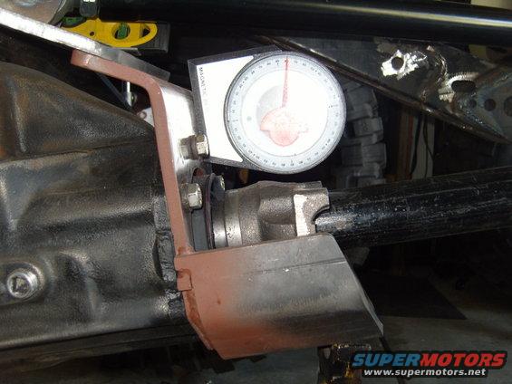 angle gauge attached to vehicle differential