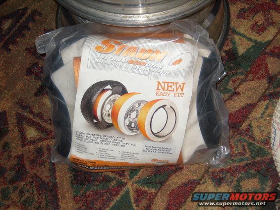 Staub Internal Beadlock packaging with diagrams of tire and wheel assembly