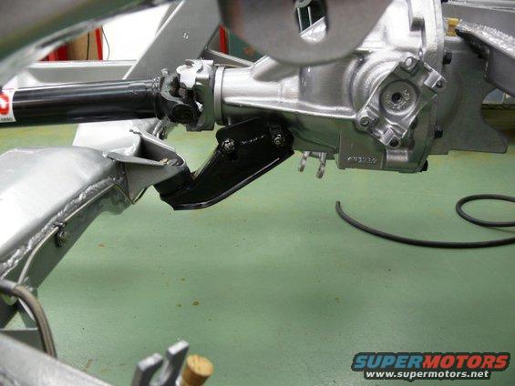 Rear differential and driveshaft assembly