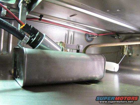 Fuel pump and sender assembly in stainless steel tank