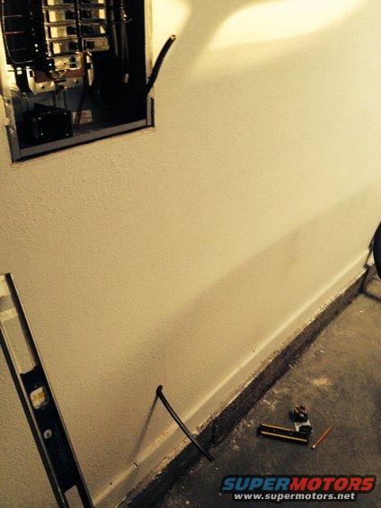 Kobalt Hausfeld 3.7 hp 60 gallon compressor wiring and plumbing - 8 gauge three wire ran up wall