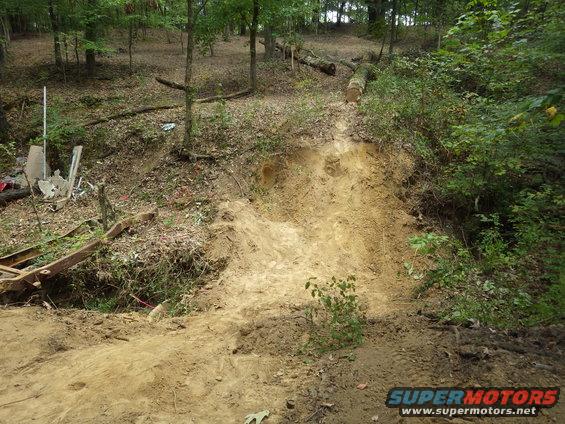 131010hbo13.jpg Not so surprising that 2 street-legal trucks broke here.