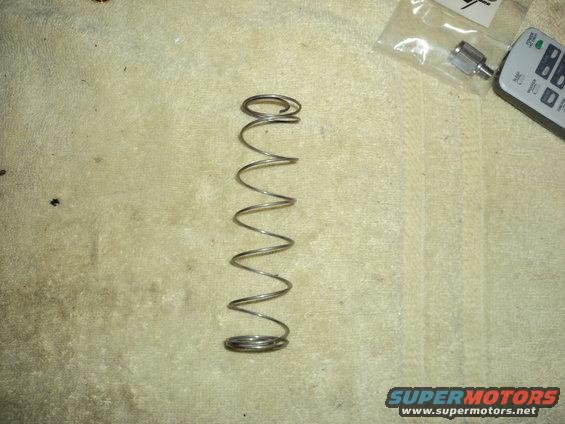 390-spring-in-oil-cooler-hose.jpg 
