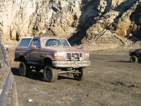 1985 Ford Bronco - 12-27-03