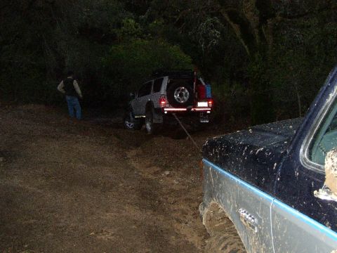 1989 Ford Bronco - good thing a yota with a winch drove by