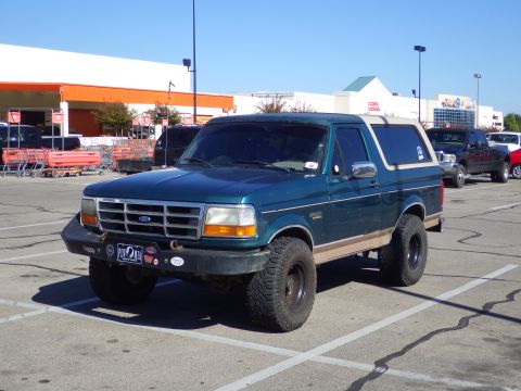 1983 Ford Bronco - Spotted today at Home Depot. This is a good example of why I built my own front bumper.