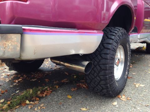 1992 Ford F-150 - Magnaflow 4" Polished SS tip. Much better than what was there before.