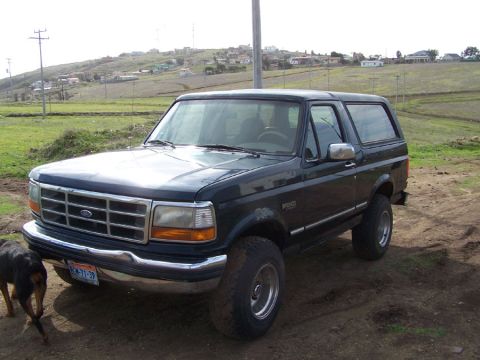 1995 Ford Bronco photo