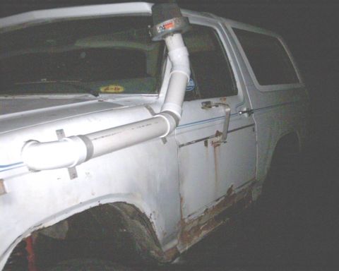 1980 Ford Bronco - The snorkel looks good!