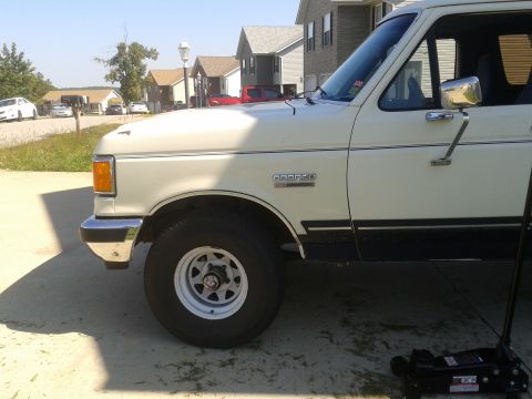 1988 Ford Bronco - Before lift