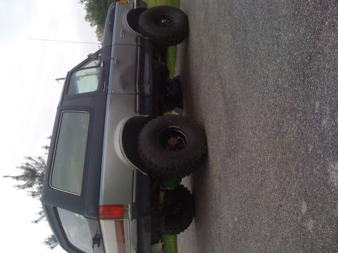 1989 Ford Bronco photo