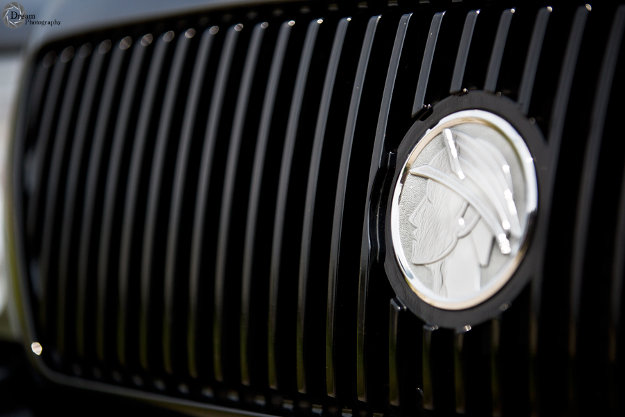 Black grille with Mercury emblem
