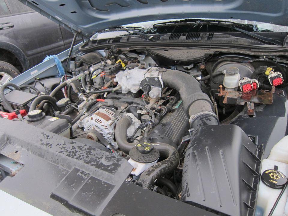 2001 Ford Crown Victoria engine bay with hood open