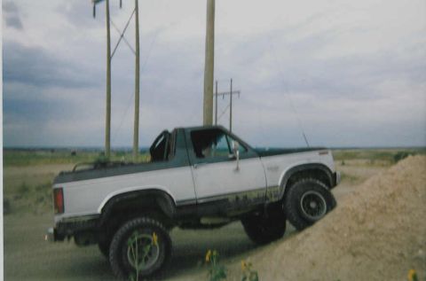 1983 Ford Bronco - Same spot different attempt