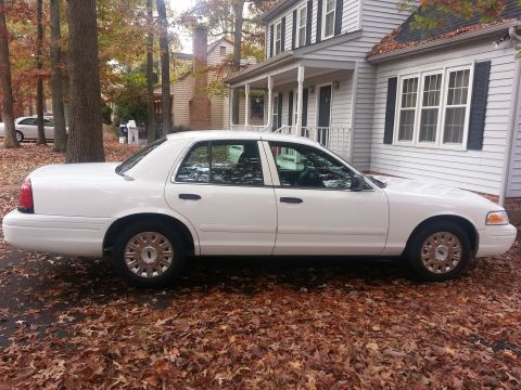2004 Ford Crown Victoria “bosshog”
